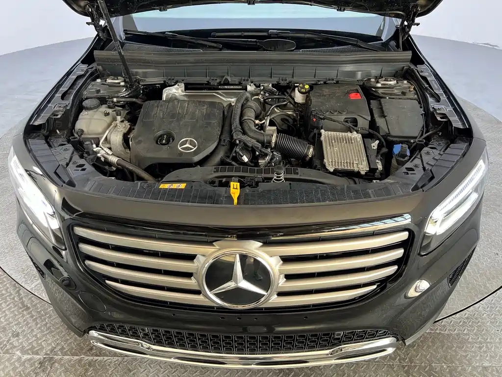 Mercedes-Benz GLB — миниатюра 22