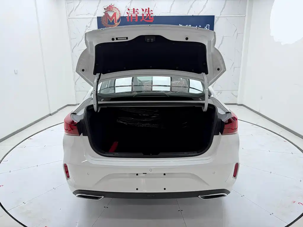 Changan Eado — миниатюра 7
