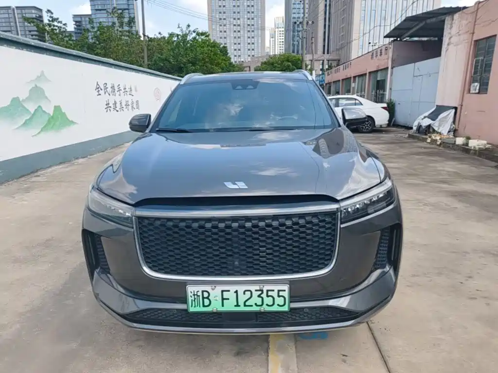 Li Auto Li ONE — миниатюра 2