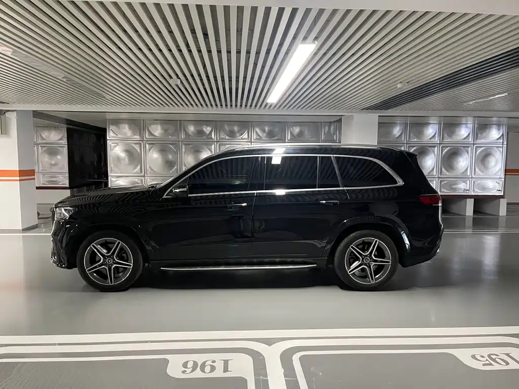 Mercedes-Benz GLS — миниатюра 25