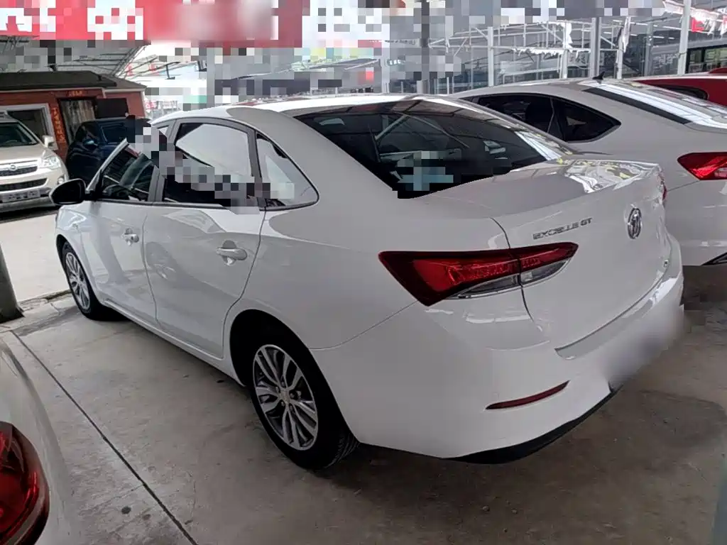 Buick Excelle — миниатюра 5