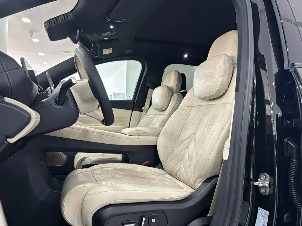 NIO ES6 — миниатюра 17
