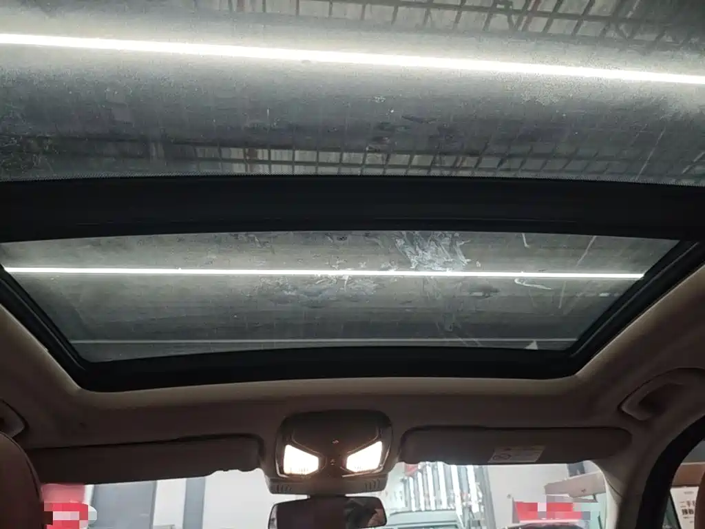 BMW iX3 — миниатюра 18