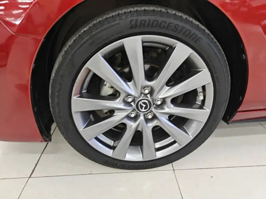 Mazda 3 Axela — миниатюра 23