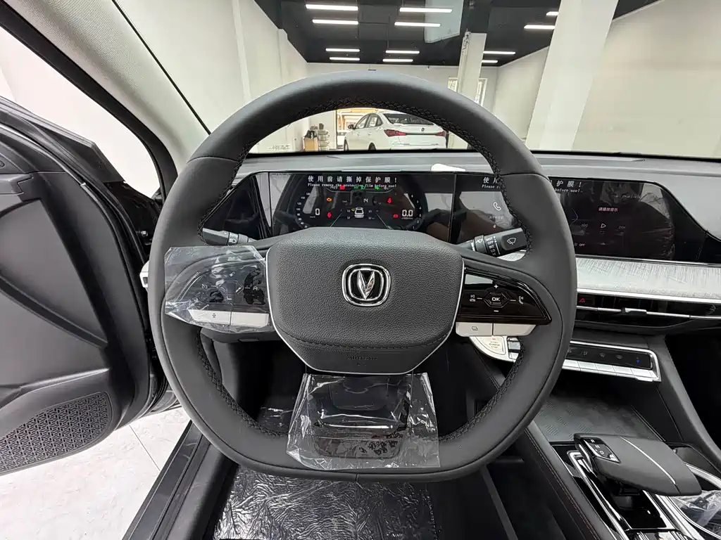 Changan Eado — миниатюра 9