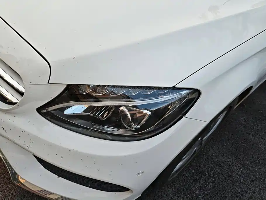 Mercedes-Benz C-Class — миниатюра 5