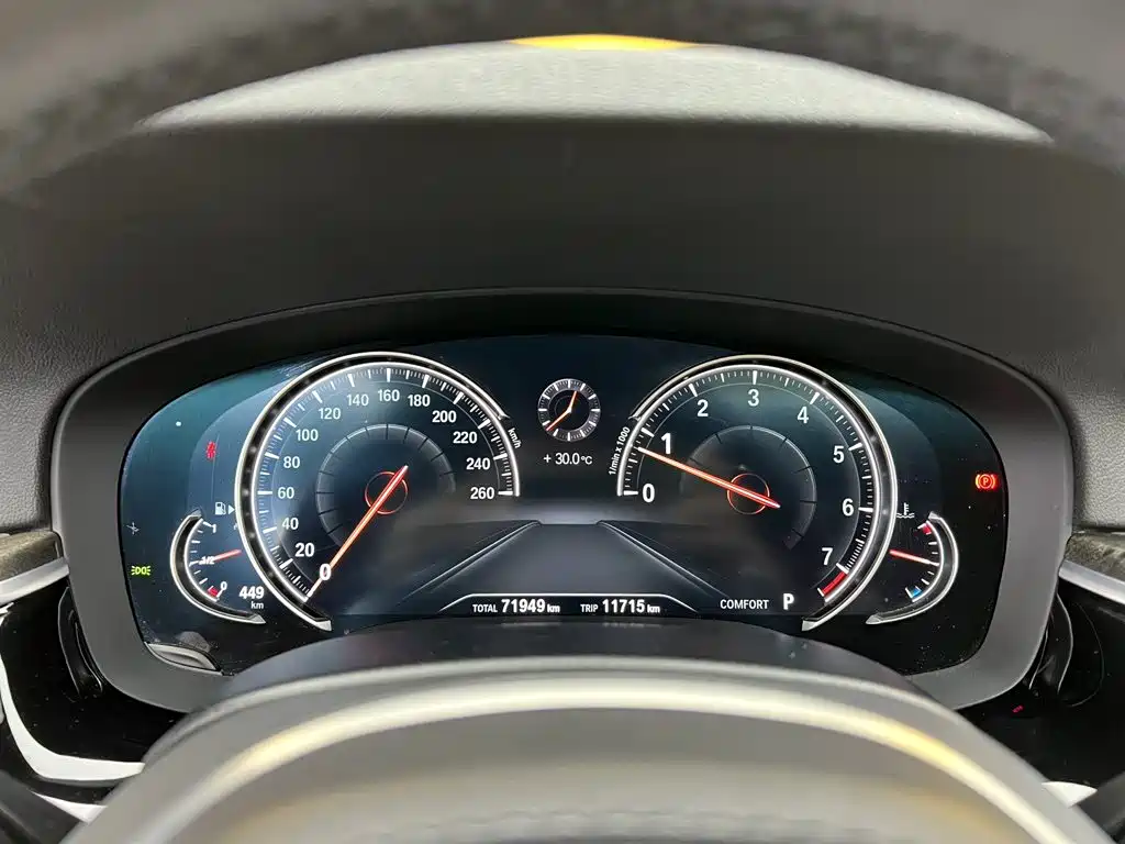 BMW 5 Series — миниатюра 16