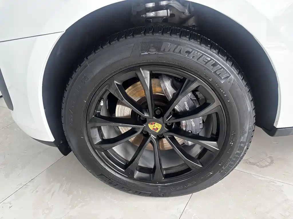 Porsche Macan — миниатюра 30