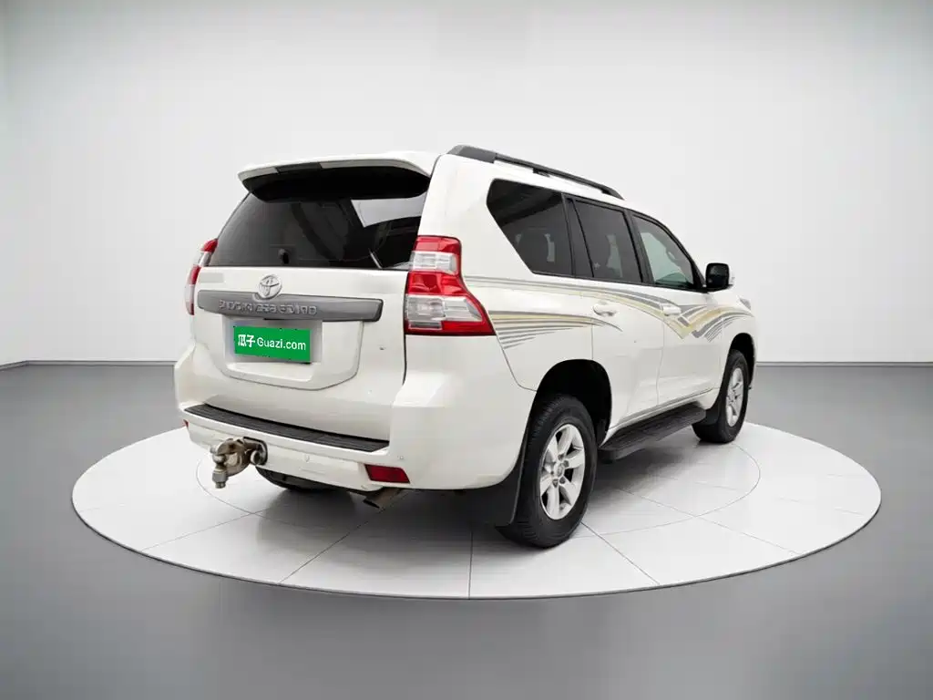 Toyota Prado — миниатюра 6