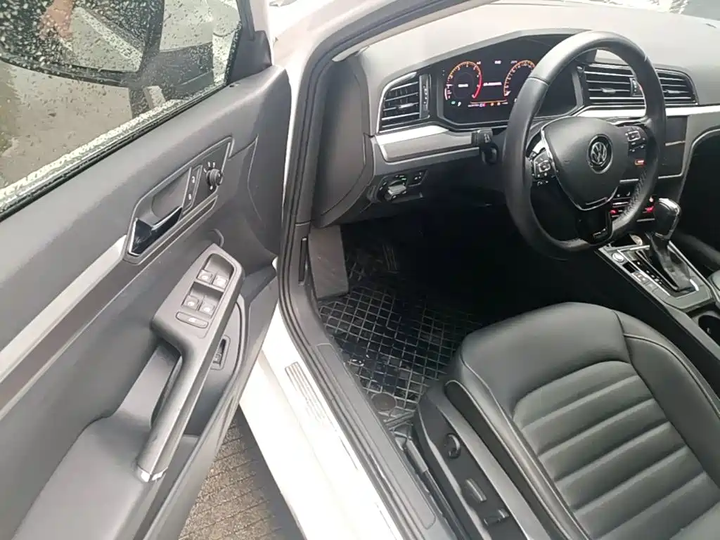 Volkswagen Lamando — миниатюра 16