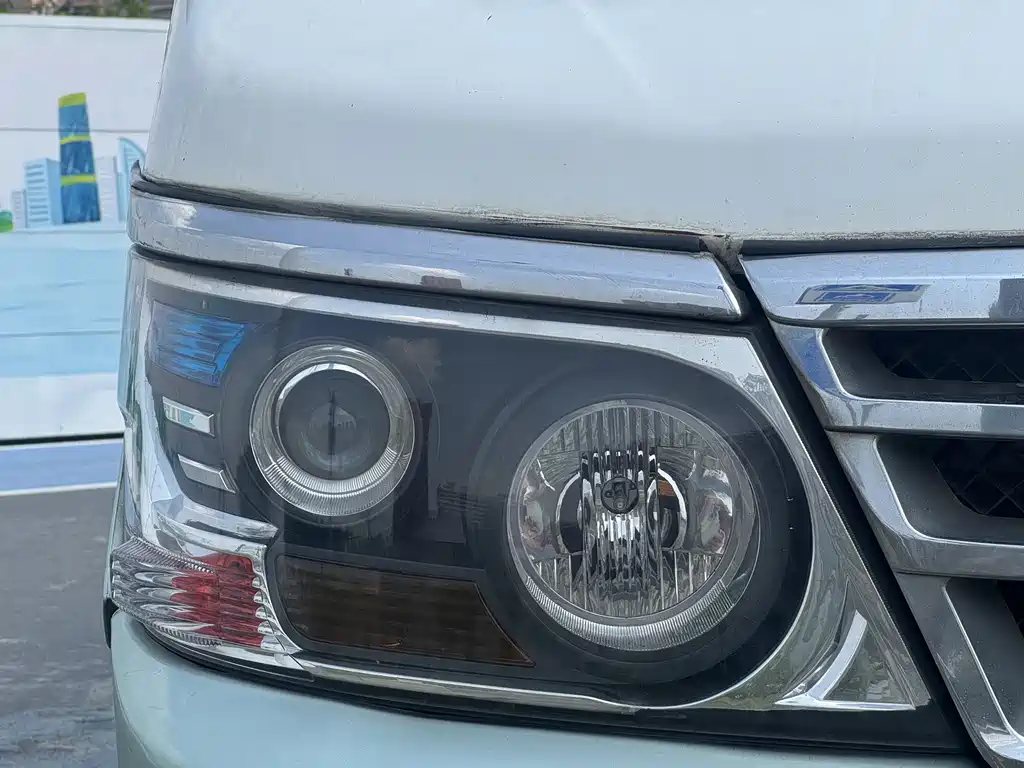 Jinbei Haise 2008 2.4L MT мест