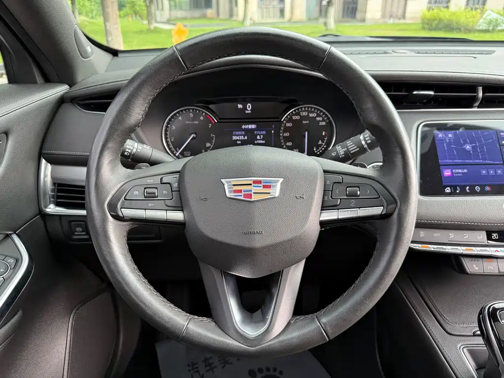 Cadillac XT4 — миниатюра 14