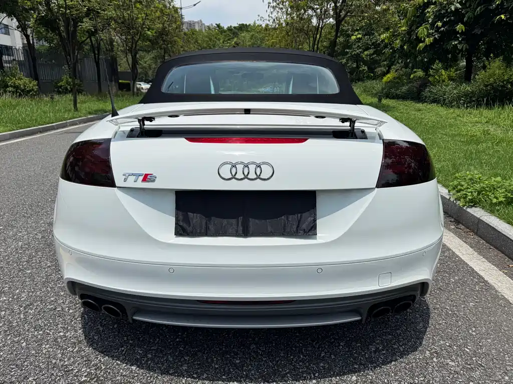 Audi TTS 2011 TTS Roadster 2.0TFSI quattro