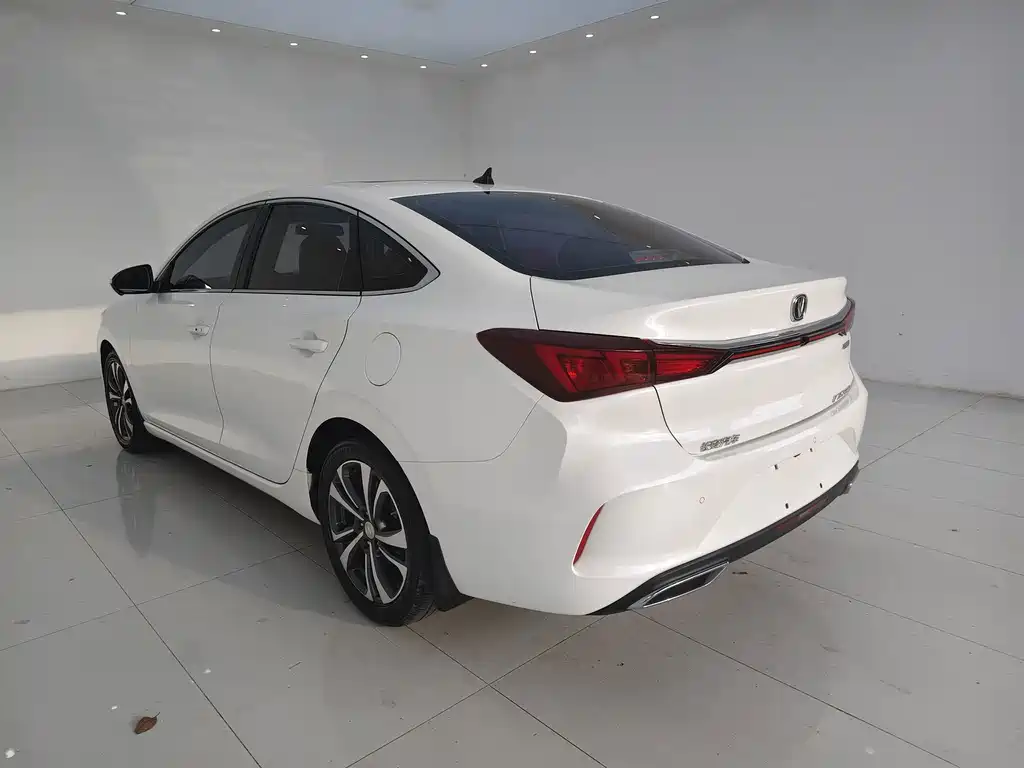 Changan Eado — миниатюра 13