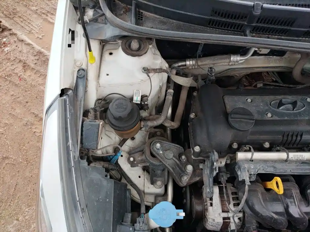 Hyundai Verna — миниатюра 20