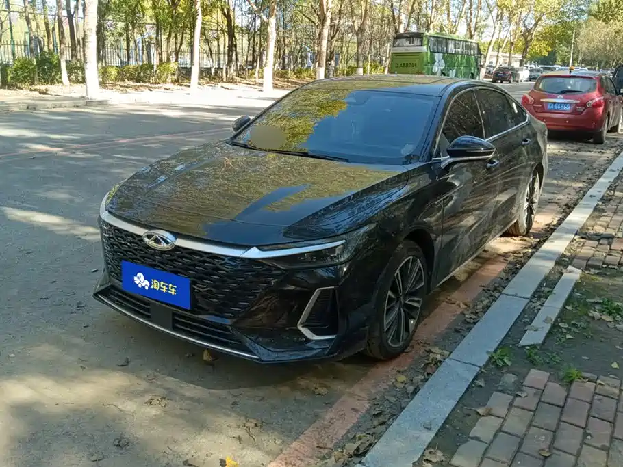 Chery Arrizo 8