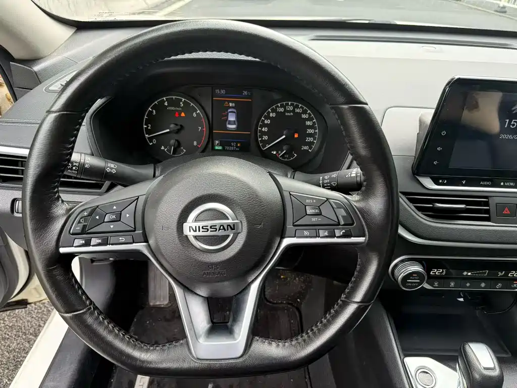Nissan Teana — миниатюра 8