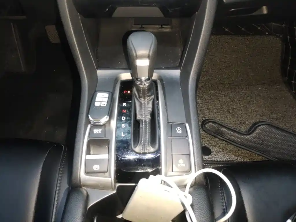 Honda Civic — миниатюра 14