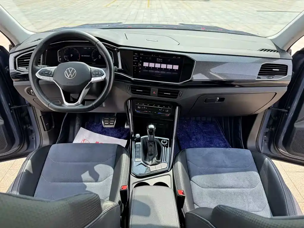 Volkswagen X — миниатюра 25