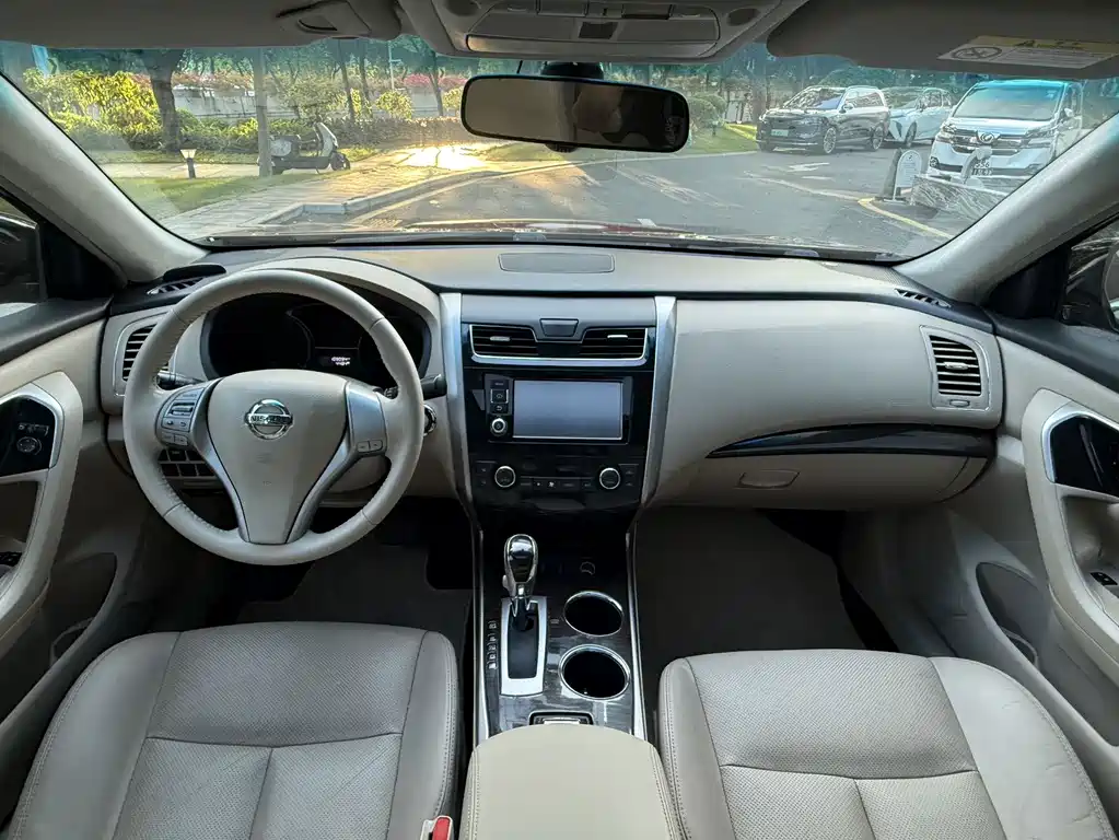 Nissan Teana — миниатюра 7