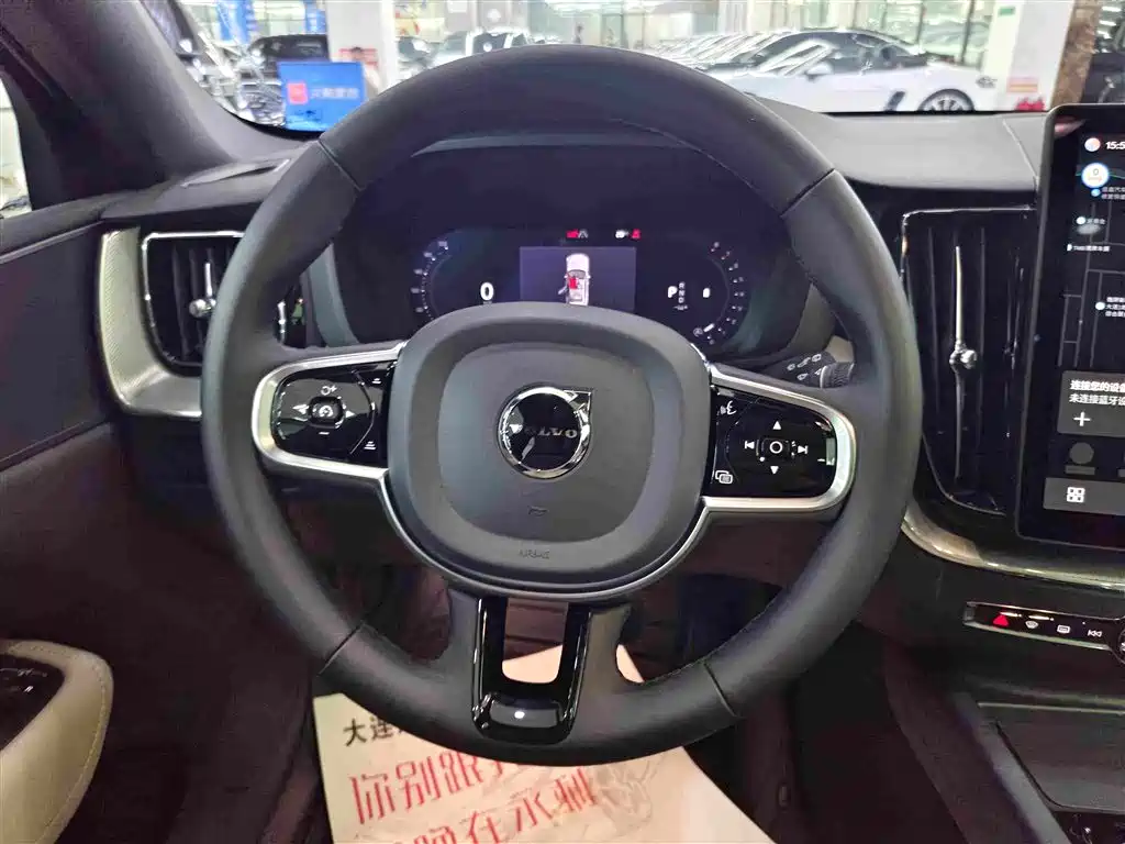 Volvo XC60 — миниатюра 8