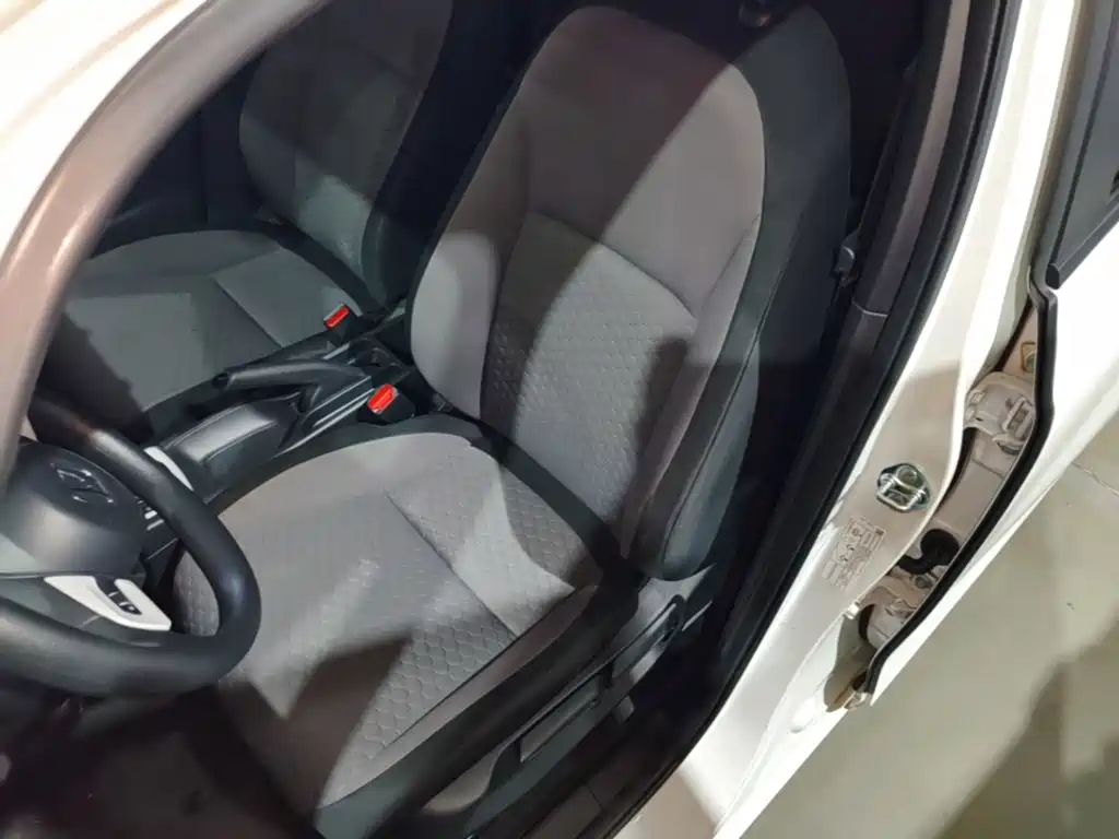 Honda Fit — миниатюра 15