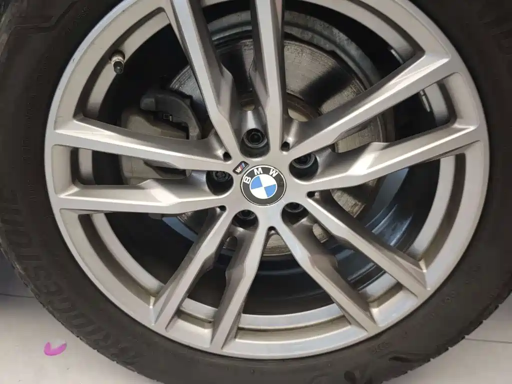 BMW X3 — миниатюра 15