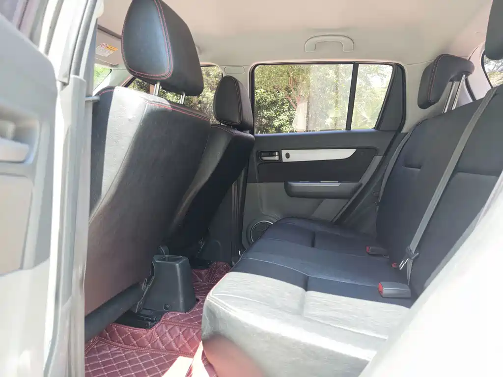 Suzuki Swift — миниатюра 7