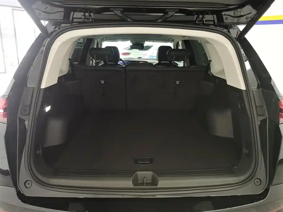 Buick Envision Plus Plus 2025 Plus 28T Platinum