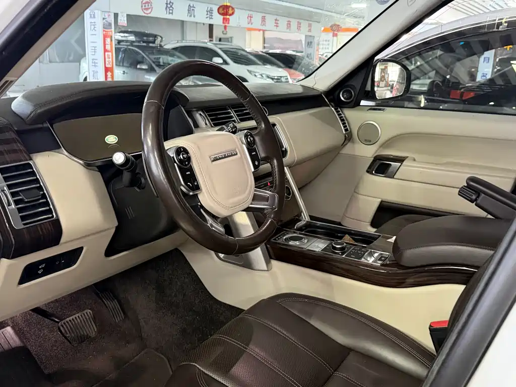 Land Rover Range Rover 2015 3.0 SC V6 Vogue
