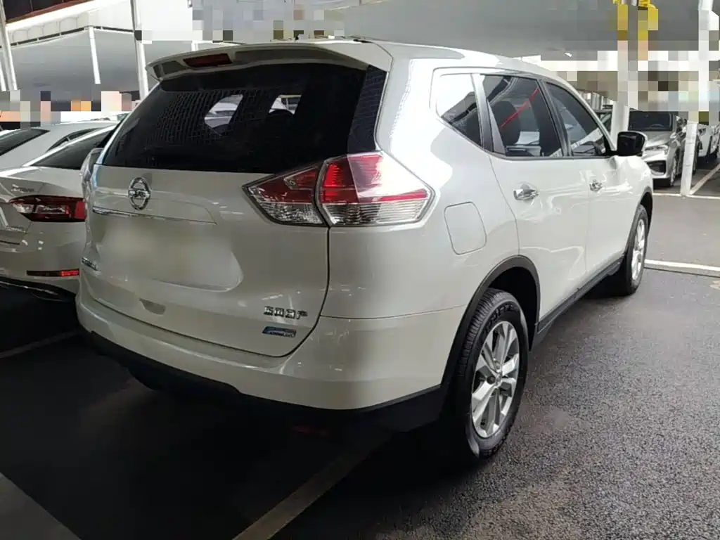 Nissan X-Trail — миниатюра 7