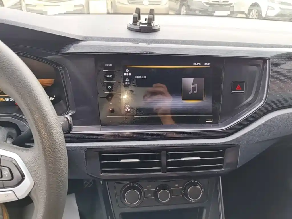 Volkswagen Lavida — миниатюра 13