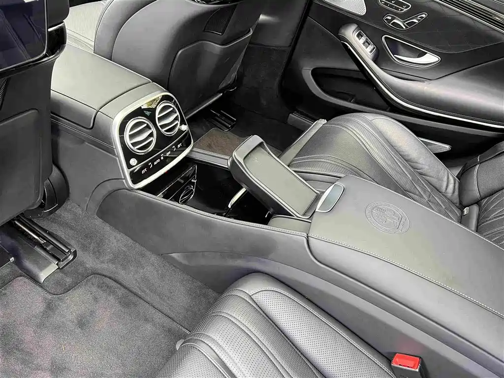 Mercedes-Benz S-Class AMG — миниатюра 6