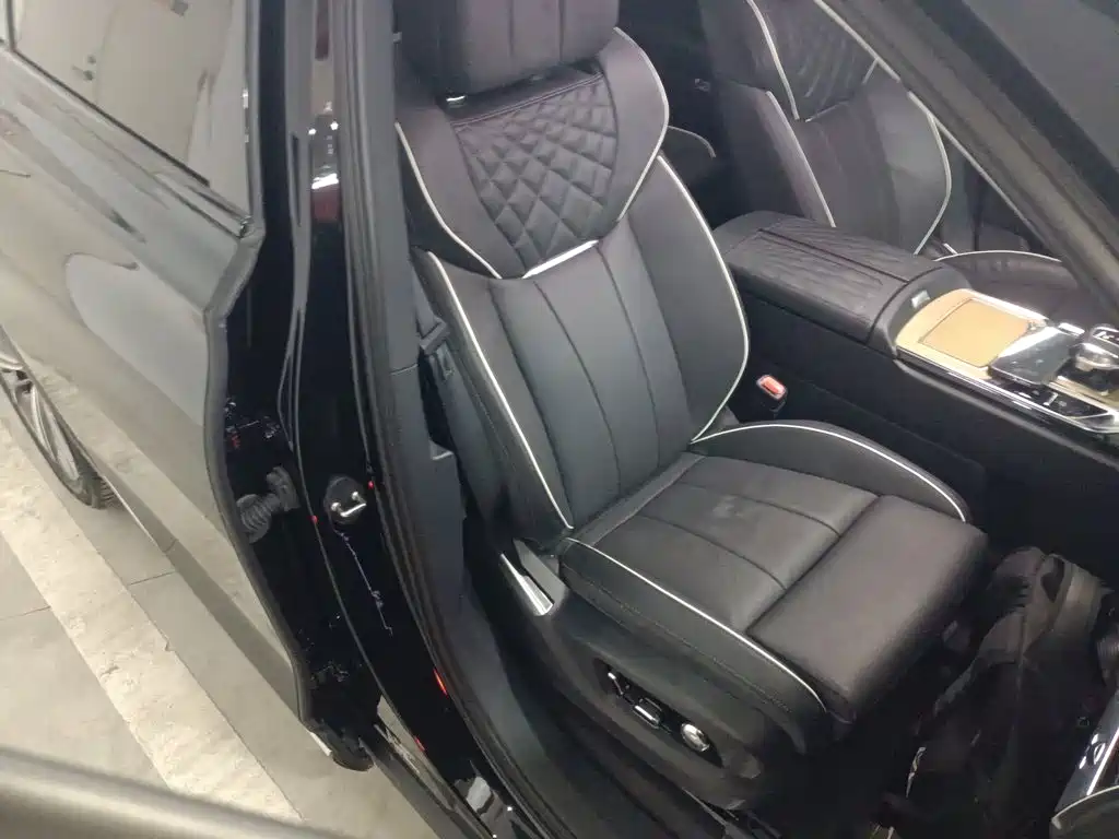 Hongqi Hongqi E-HS9 — миниатюра 7