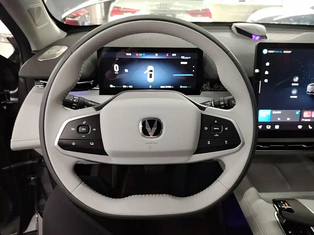 Changan UNI-Z — миниатюра 11