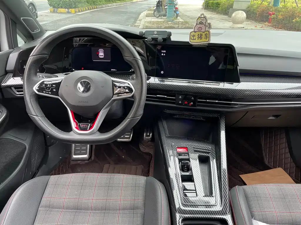 Volkswagen Golf GTI — миниатюра 7