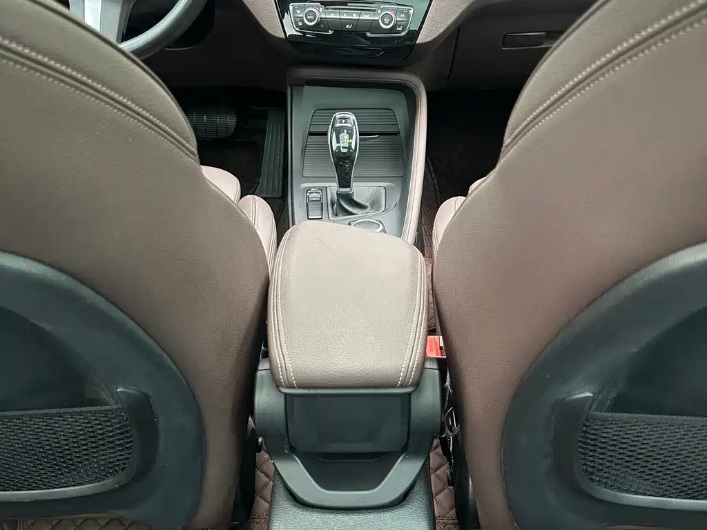 BMW X1 — миниатюра 13