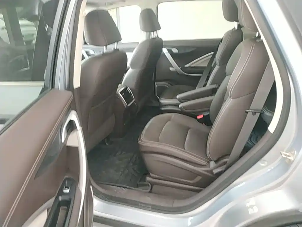 Geely Jia Ji — миниатюра 17