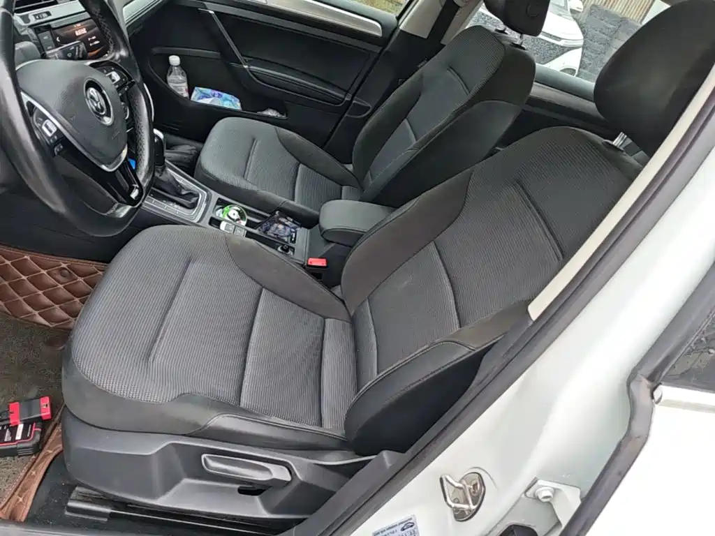 Volkswagen Golf — миниатюра 15