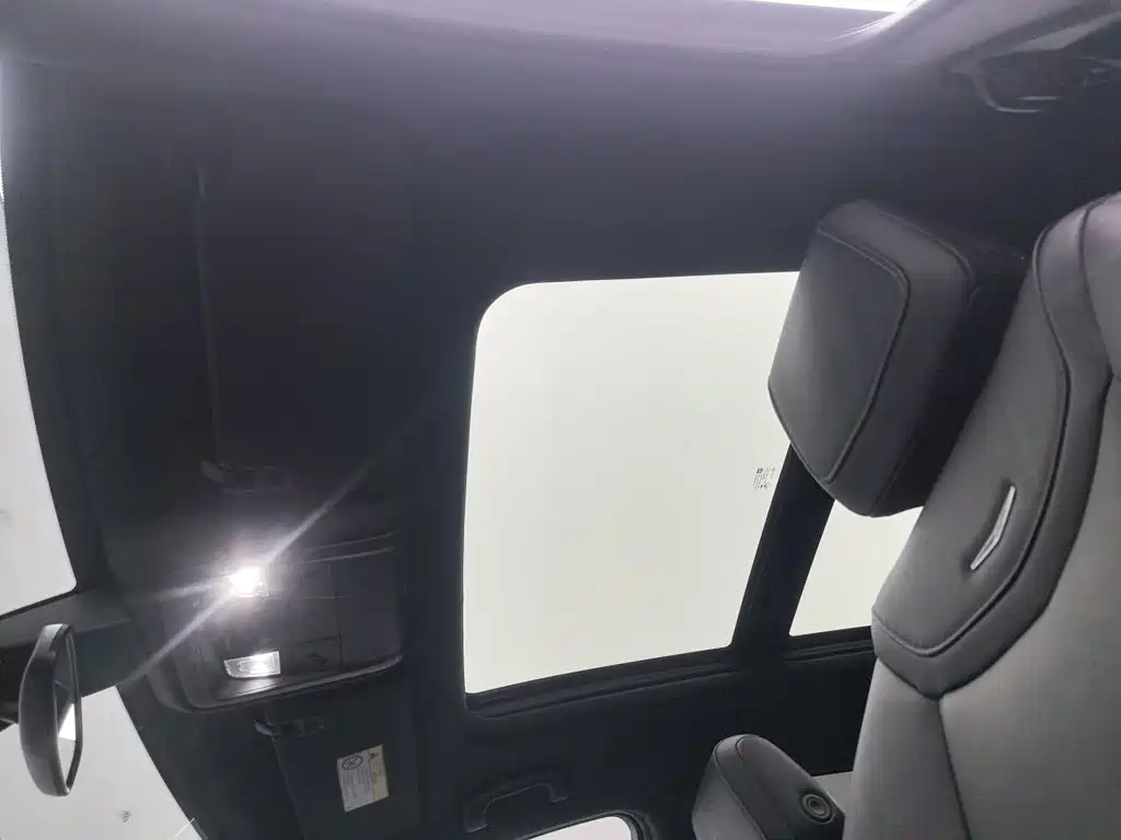 Cadillac XT5 — миниатюра 14