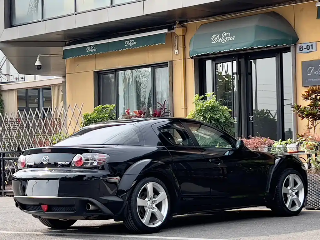 Mazda RX-8 — миниатюра 4