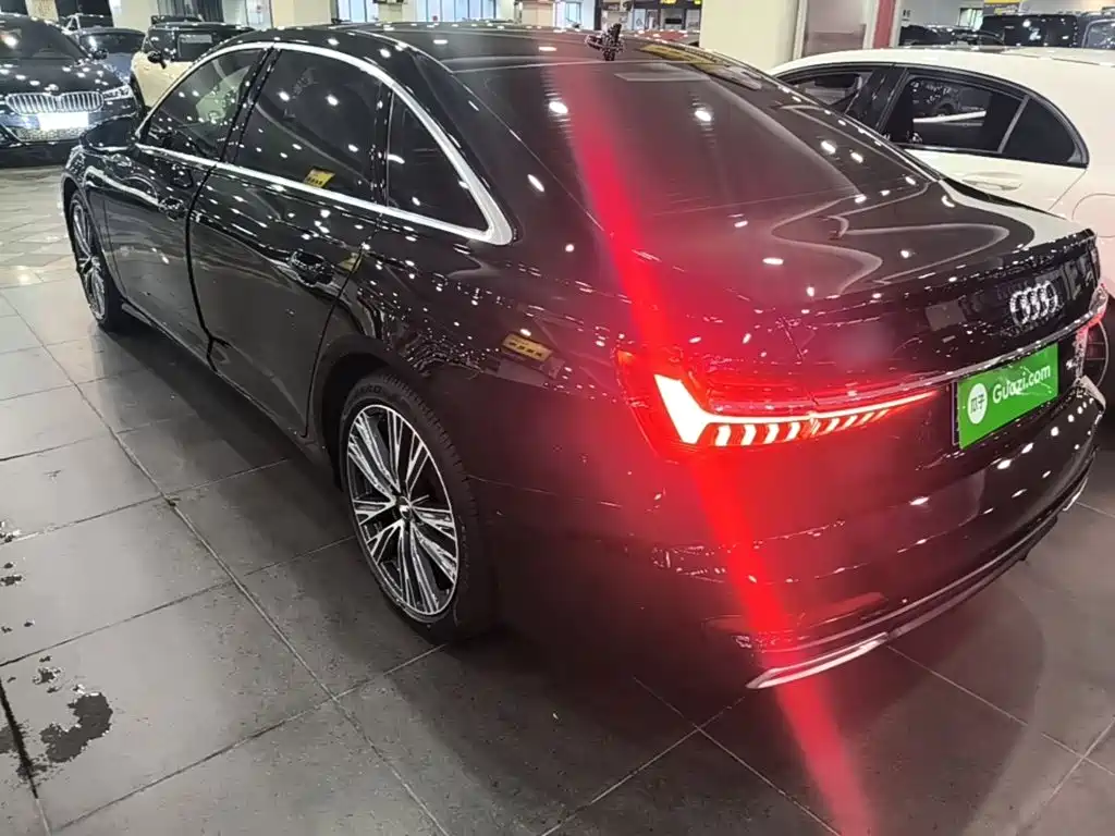 Audi A6L — миниатюра 5