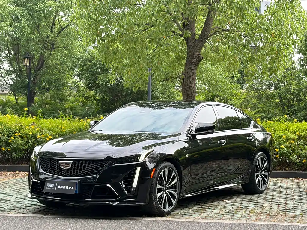 Купить Cadillac CT5
