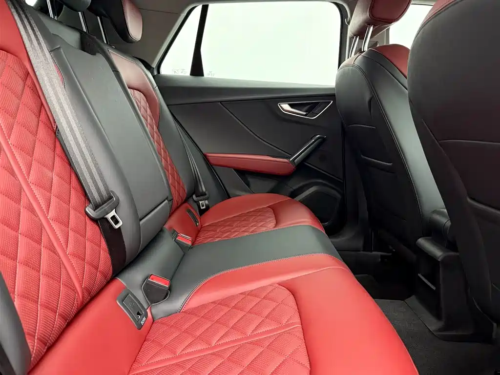 Audi Q2L — миниатюра 11