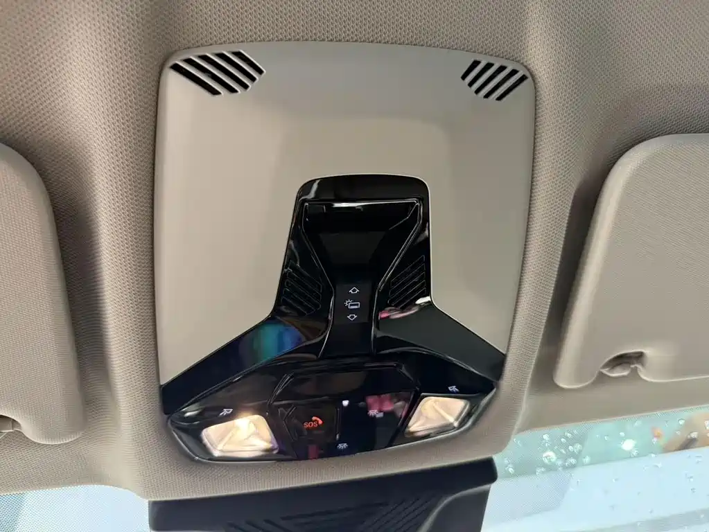 BMW X1 — миниатюра 17