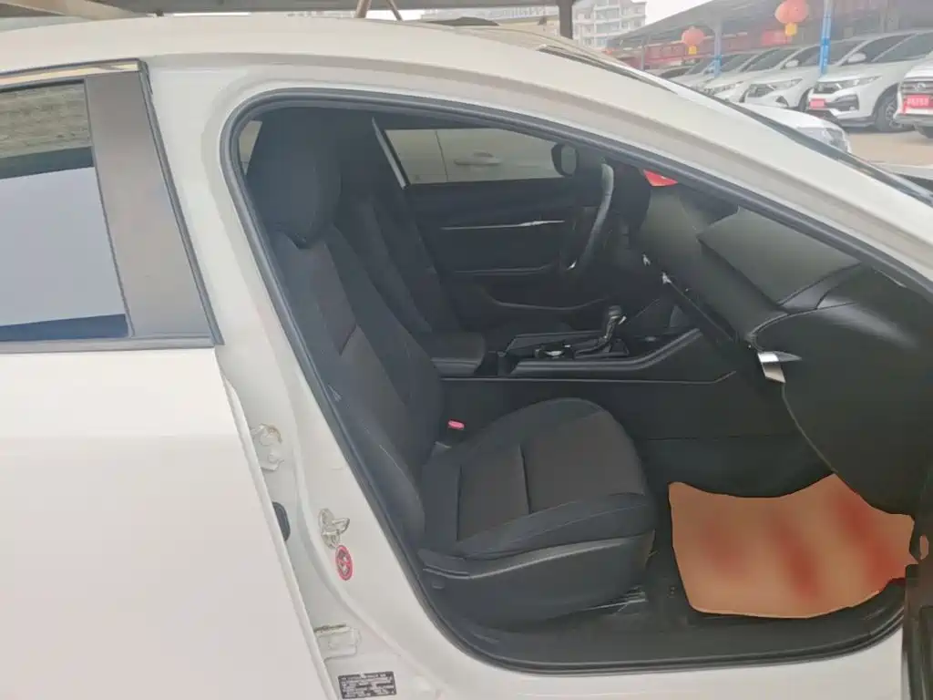 Mazda 3 Axela — миниатюра 25
