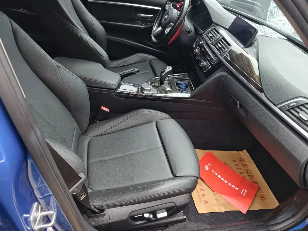 BMW 3 Series — миниатюра 11