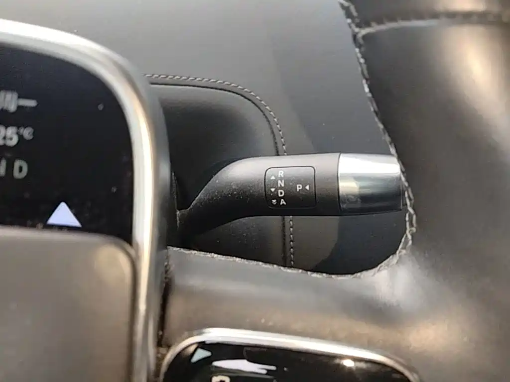 Li Auto Li L9 — миниатюра 14