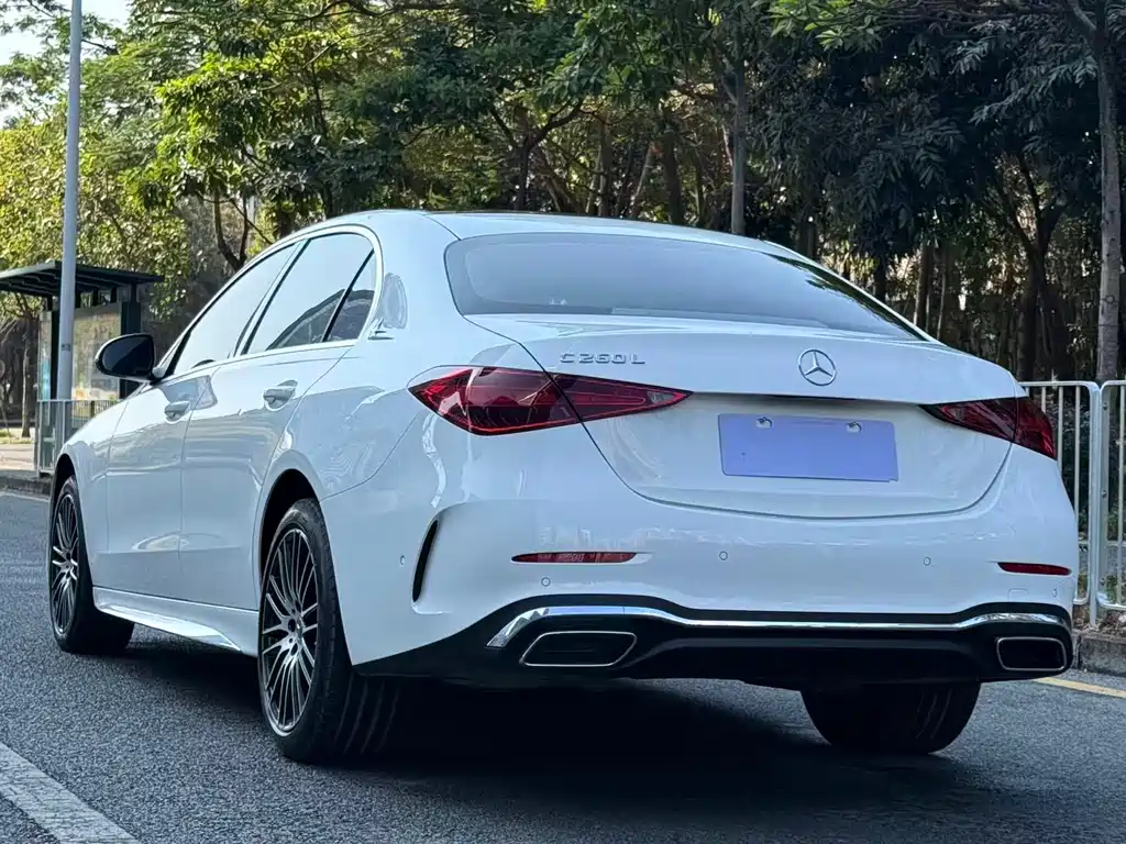 MERCEDES-BENZ C CLASS