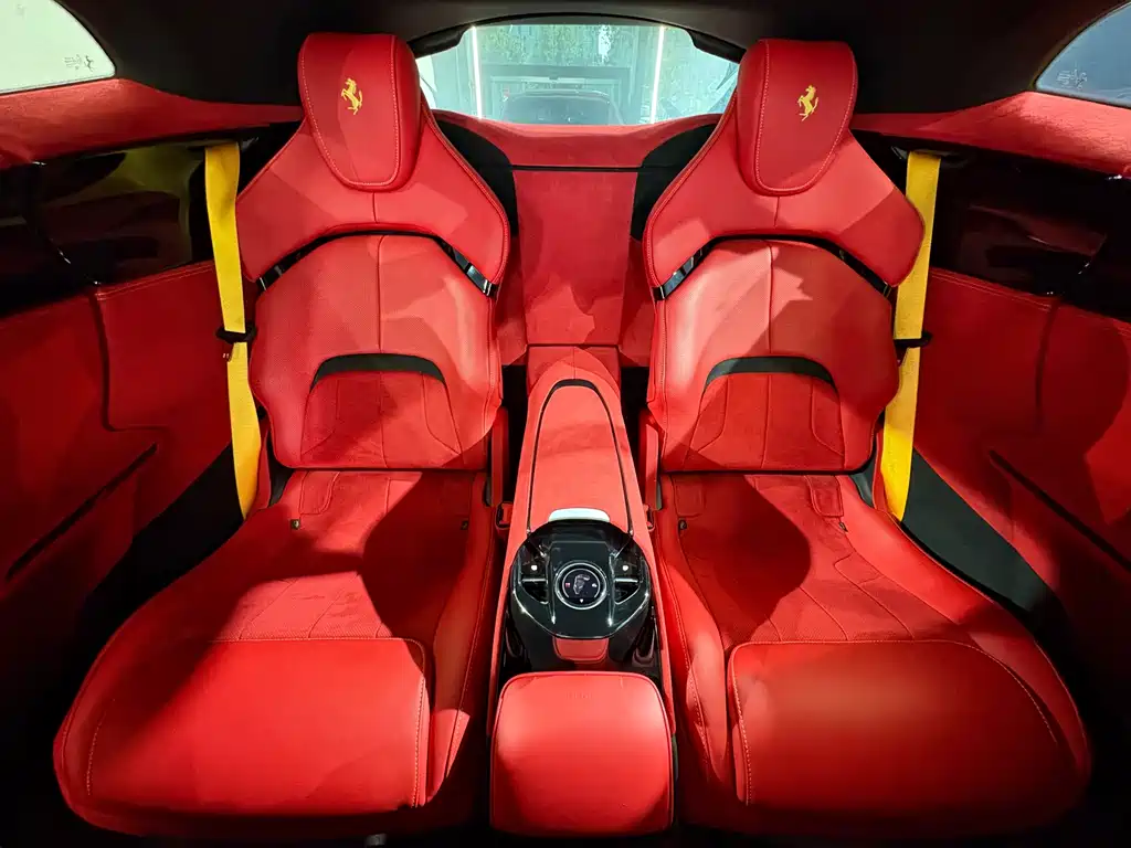Ferrari Purosangue — миниатюра 23